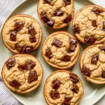 healthy-banana-oat-muffins-720x1080